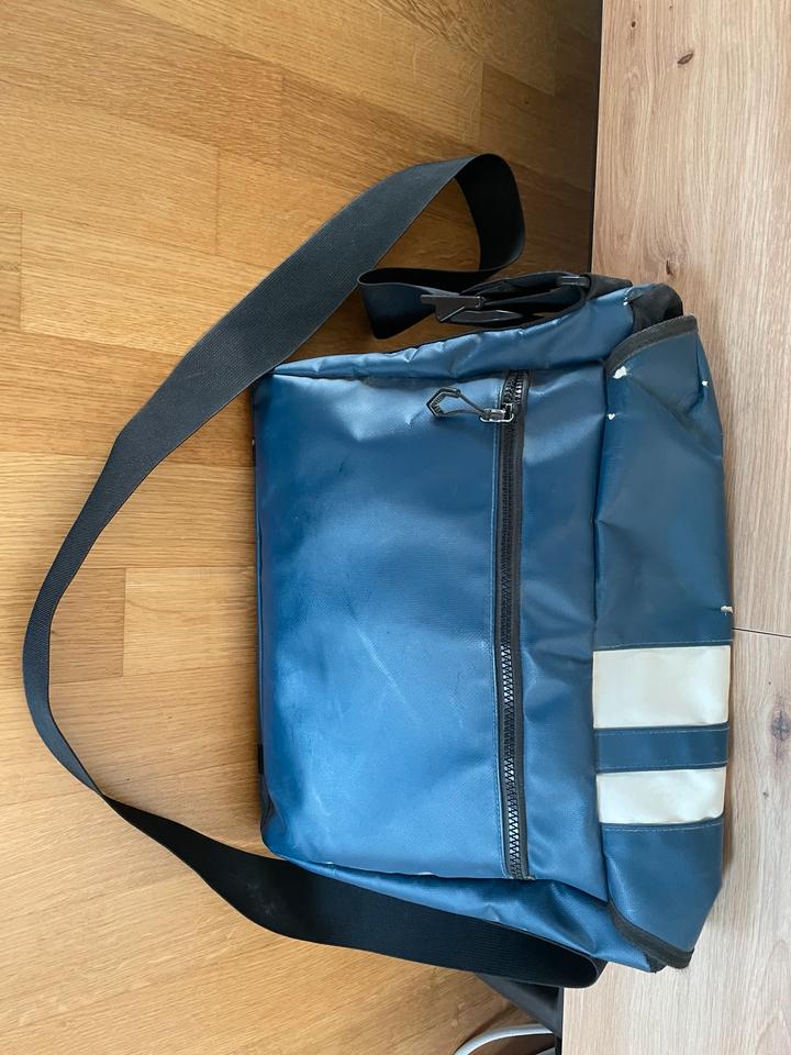 Vaude Tasche - Unhängetasche,Laptoptasche,Schultasche Vintage in Garching b München