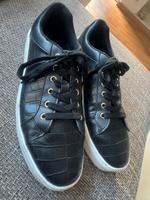Sneaker Gr. 42 Bonprix Krokodillederoptik Frankfurt am Main - Eckenheim Vorschau