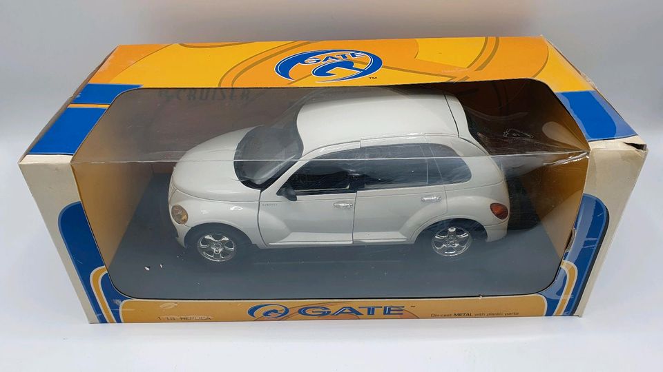 Chrysler PT Cruiser, 1:18 Gate Die-Cast Metal in Hüttlingen