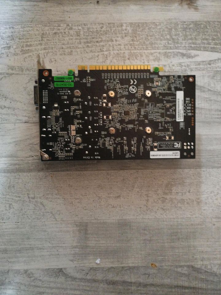 Asus Phoenix GTX 1050 Ti 4096MB(4GB) GDDR5 128bit in Hemmingen