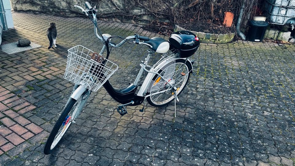Elektro Fahrrad Gebraucht 26zieger Größe in Cavertitz