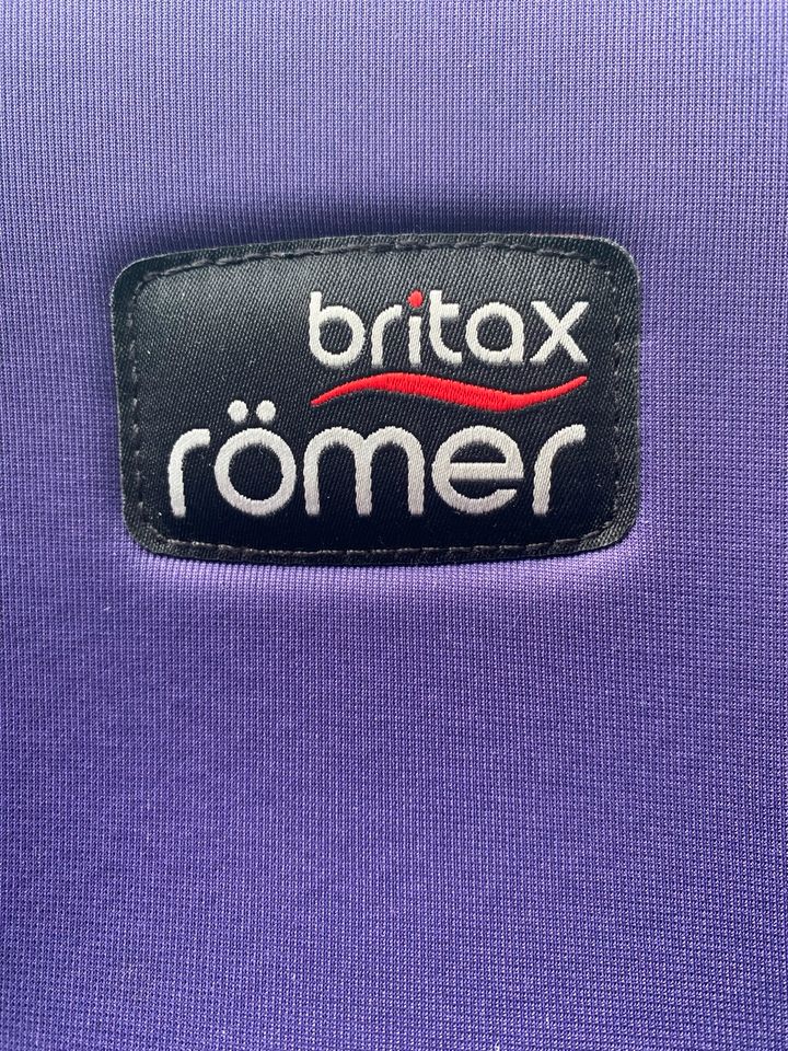 Britax RÖMER KIDFIX XP SICT Kindersitz 15-36 kg in Düsseldorf