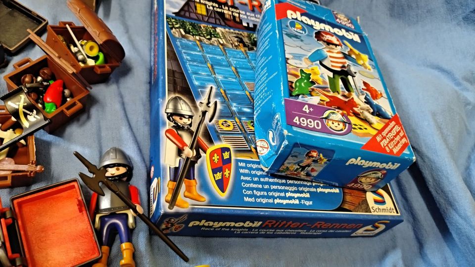 Riesiges Playmobil Konvolut - auch Vintage Stücke bei in Mönchengladbach