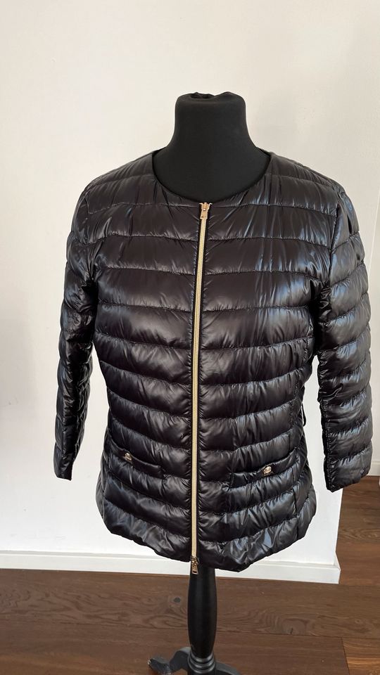 ✨Herno✨ Daunen✨Jacke ✨ Luxus ✨ Neupreis 495€ ✨ Gr. 40 in München