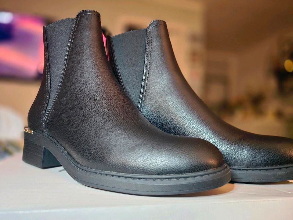 Anna Field Stiefelette Boots Schuhe Gr 40 Neu & OVP in Falkensee