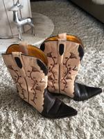 Buffalo Cowboystiefel 37 braun/rosa Hessen - Lautertal Vorschau