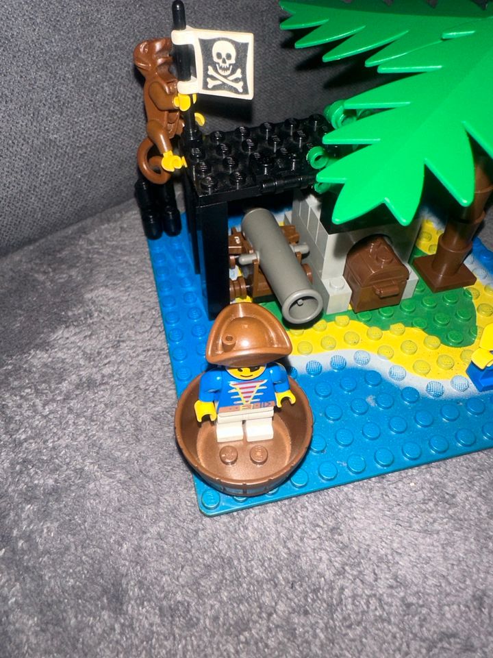 Lego 6260 Piraten Insel Shipwreck Island in Hohenwestedt