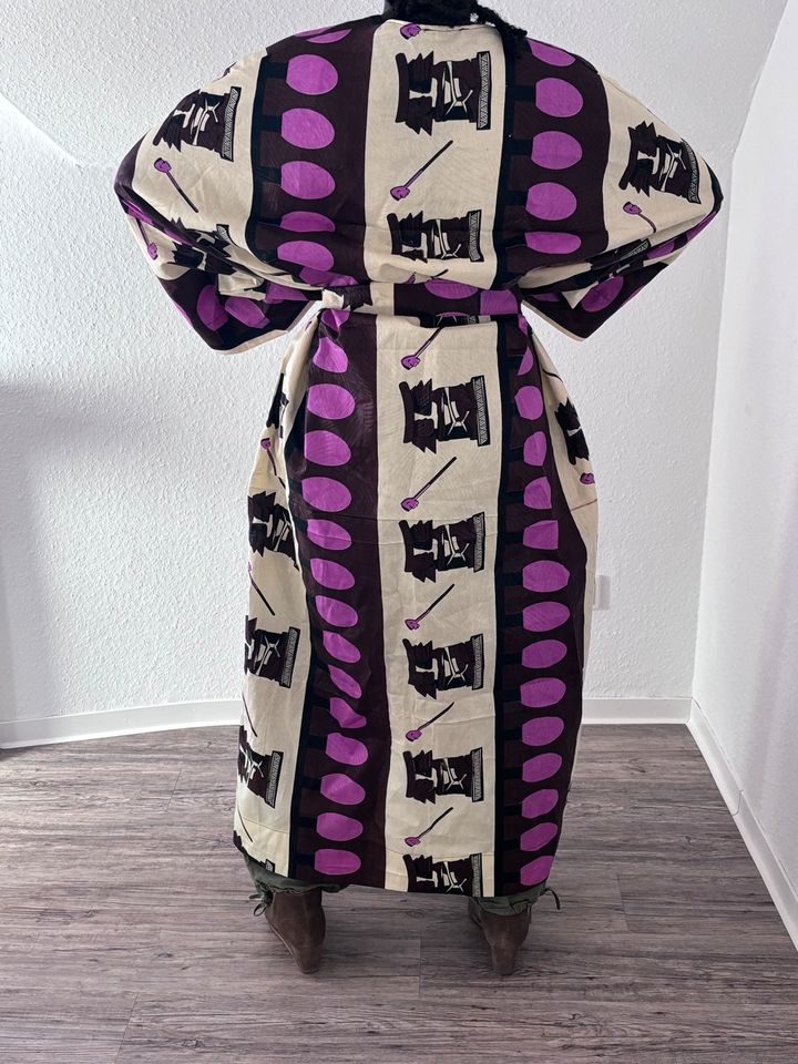 Afrikanischer Kenianischer Kimono in Butzbach