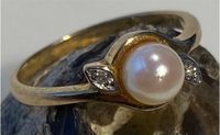 ❤️ Ring aus 333er Gelbgold mit einer 5mm Perle und 2 Diamanten Mecklenburg-Vorpommern - Wolgast Vorschau