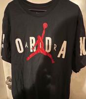4 Jordan Nike T Shirts XXL werden nur zusammen verkauft Hamburg - Bergedorf Vorschau