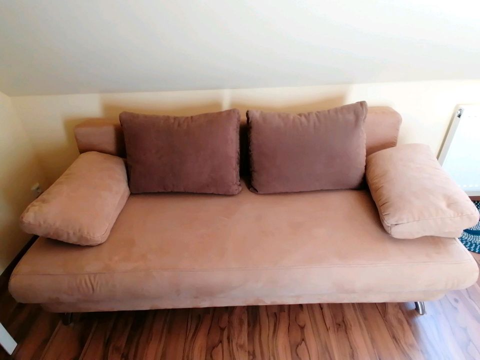 Sehr gutes Sofa mit Schlaffunktion abzugeben in Hude (Oldenburg)