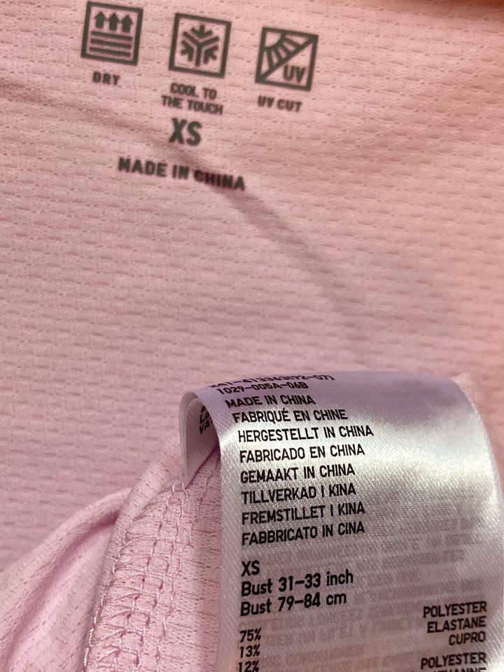 Sweater von Uniqlo, Gr XS in Berlin