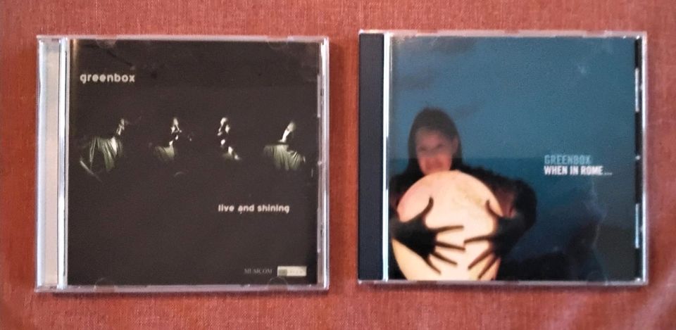 2 CD's von Greenbox, "live and shining" und "When in Rome" in Arnsberg