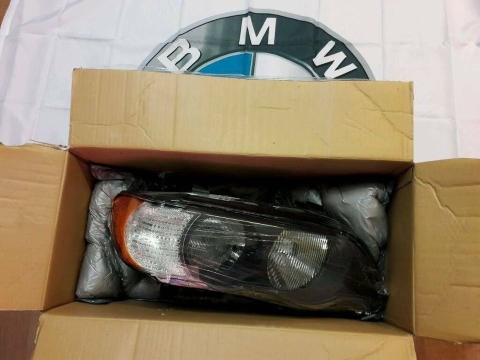 BMW X5 E53 Scheinwerfer TYC Halogen Rechts oder Links Zubehör in Berlin