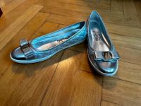 Silberfarbene Ferragamo Leder-Ballerina, Modell Rufina - sehr gut Frankfurt am Main - Bahnhofsviertel Vorschau