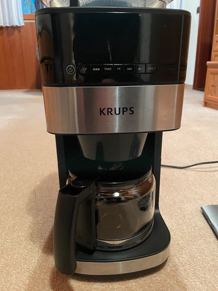 Krups Grind Aroma Kaffeemaschine mit Mahlwerk / ** wie neu ** in Oberursel (Taunus)