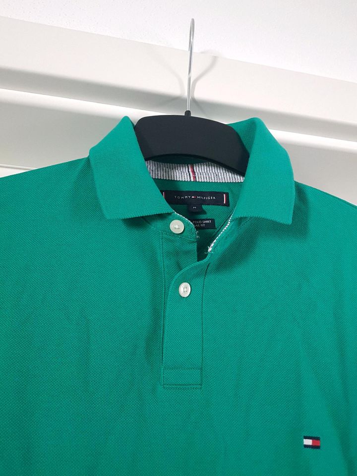 Poloshirt Tommy Hilfiger Gr. M grün in Donaustauf