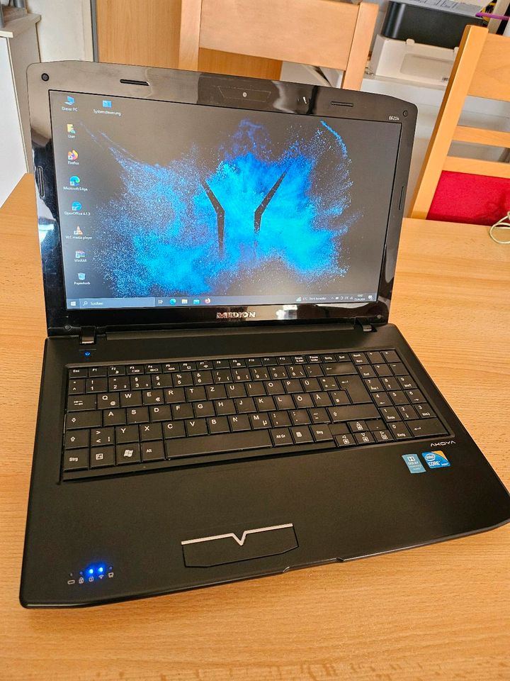 15,6 Zoll Medion Laptop mit Windows 10 in Regensburg