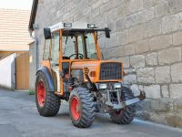 Fendt 260 VA Schmalspurtraktor Allrad Traktor Schmalspur Kabine Bayern - Hofheim Unterfr. Vorschau