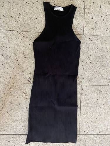 Bershka Stretch Kleid Gr M in Grünberg