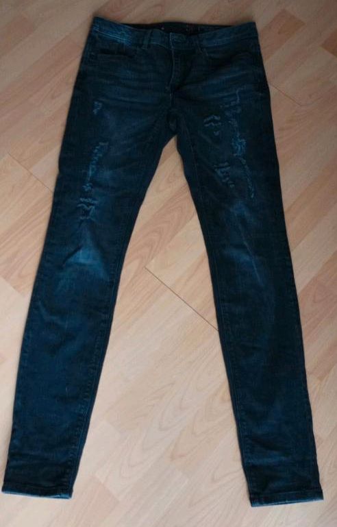 Damen Jeans Hose ,28/32,edc, Neuwertig in Breidenbach (bei Biedenkopf)