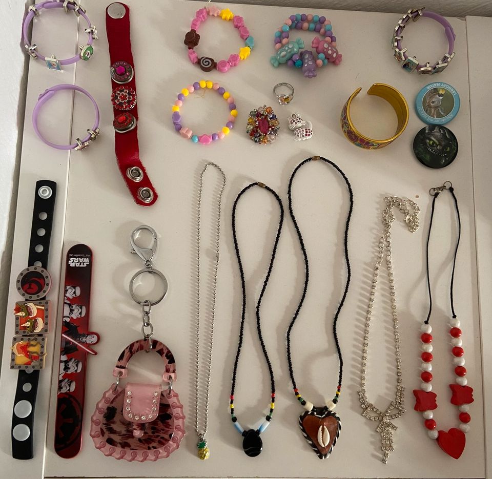 Modeschmuck für Kinder - Armbänder, Ketten, Ringe etc. - Mädchen in Dortmund