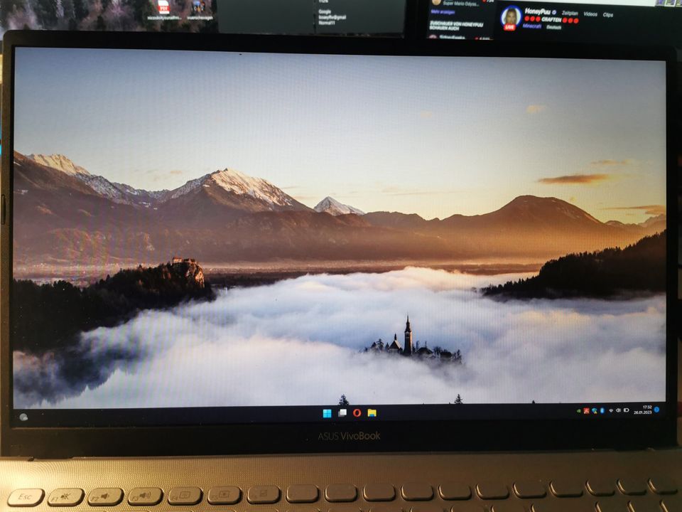 ASUS VivoBook Laptop 15,6Zoll in Boppard