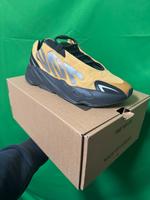 Adidas Yeezy 700 MNVN “Honey Flux” Schuhe  – Gr. 45 1/3 Nordrhein-Westfalen - Marl Vorschau