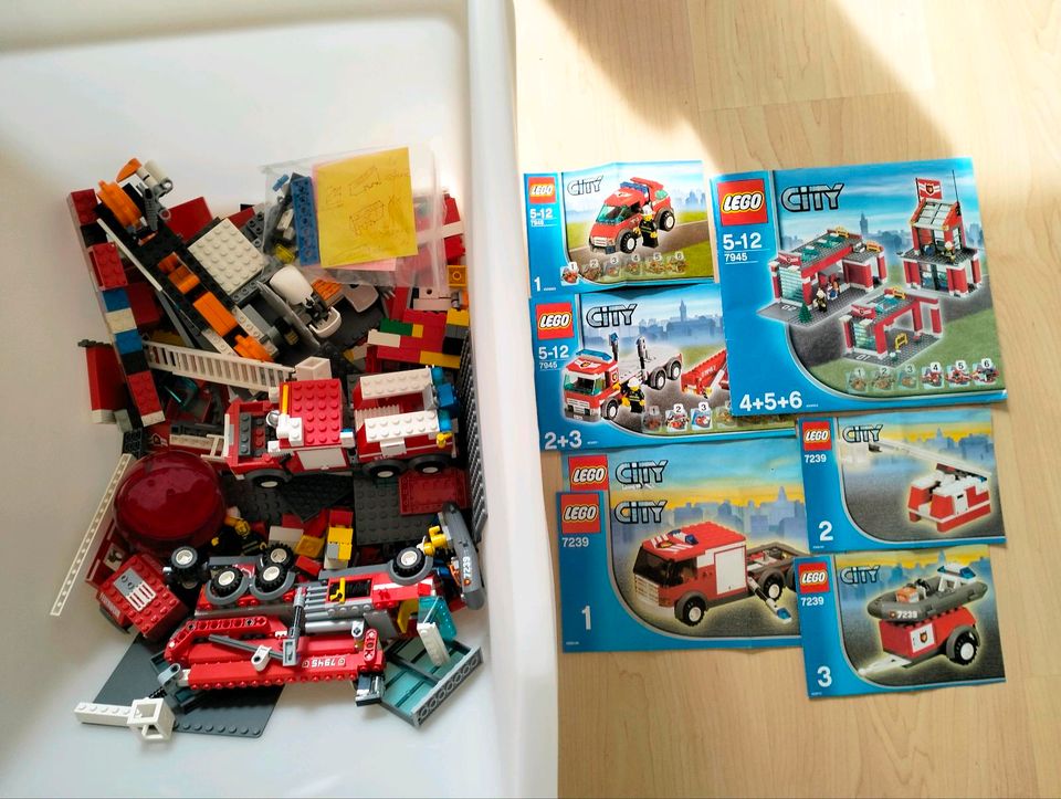 Lego Konvulut Verschiedenes in Meckenbeuren