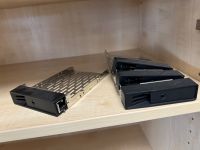 Synology Disk Tray (Type R8) Festplattenrahmen / Einschub Nordrhein-Westfalen - Neuss Vorschau