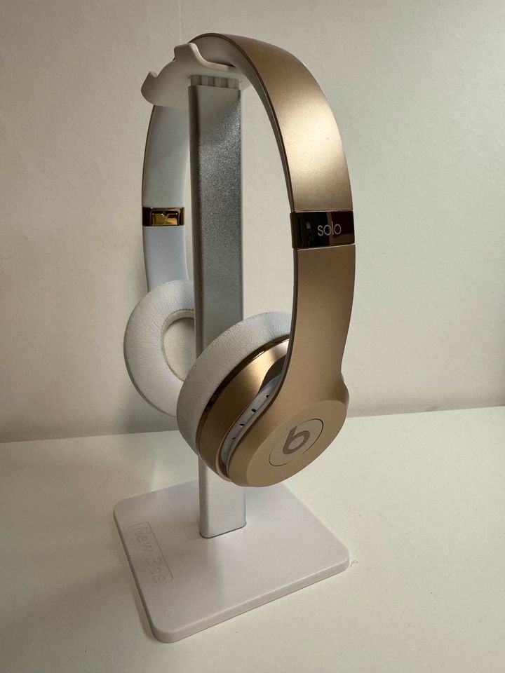 Beats Solo 3 Wireless Kopfhörer GOLD in Bergkamen