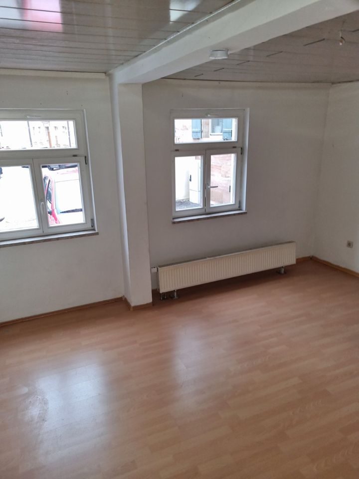 Provisionfrei! 4  Zimmer Wohnung  in Herzen von Schwabach zum verkaufen! Ideal als Kapitalanlage oder Eigennutzung!! in Schwabach