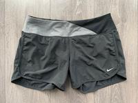 Damen Nike Shirts S 36 sport kurze Hose joggen Dri Fit Pilates Hessen - Hanau Vorschau