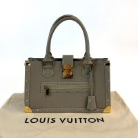 LOUIS VUITTON LE FABULEUX in Suhali Grau Leder Nieten Tasche Hamburg-Nord - Hamburg Uhlenhorst Vorschau