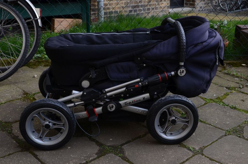 Kinderwagen Hartan Topline x in schwarz in Leipzig