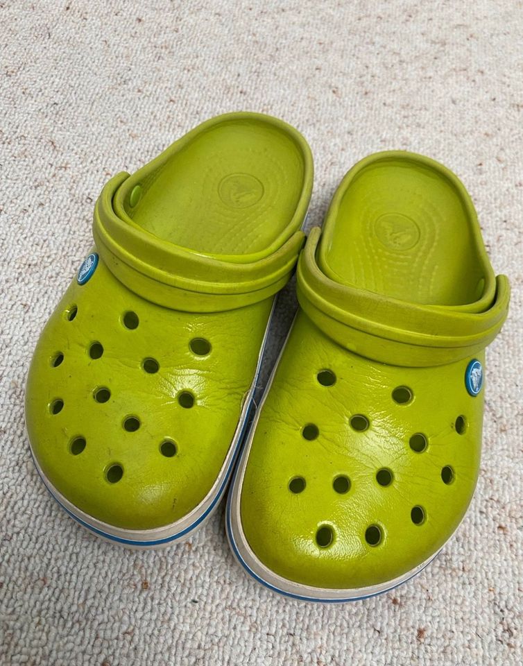 Crocs, grün, lime, Limette, hellgrün, Größe 36/37 (M4 W6) in Eschweiler