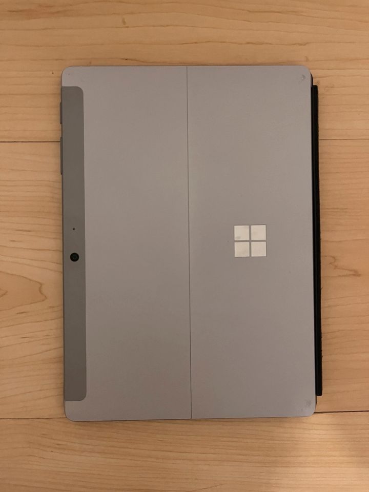 Microsoft Surface GO2 in Mannheim