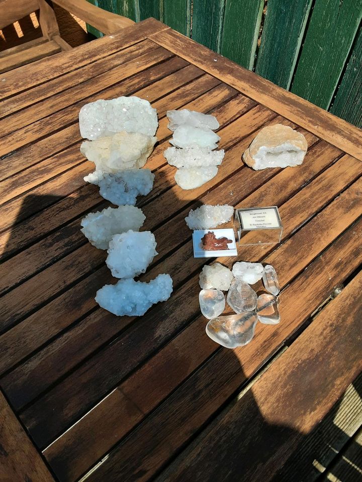 Bergkristall Sammlung mit großer Druse in Winnweiler