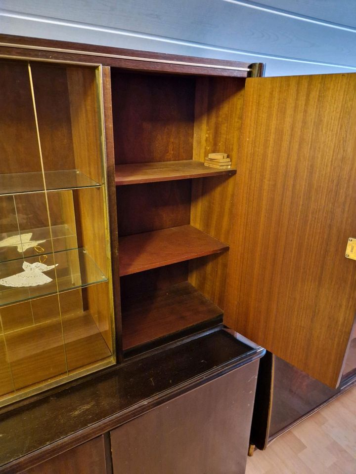 Alter Vitrinenschrank Vitrine Schrank 50er 60er Jahre in Baden-Württemberg  - Gruibingen | eBay Kleinanzeigen ist jetzt Kleinanzeigen