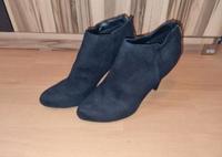 Ankleboots, Stiefeletten, Pumps Gr. 40 Niedersachsen - Holtgast Vorschau