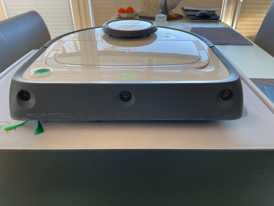 Staubsauger Roboter Kobold VR300 Vorwerk in Seevetal