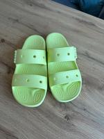 Crocs Sandalen Hausschuhe M9W11 Farbe Limette Wuppertal - Vohwinkel Vorschau