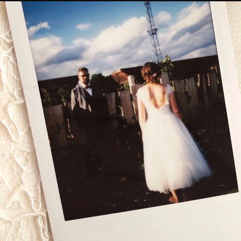 Brautkleid Hochzeit Lindegger Küss die Braut Zoe Tüll Spitze 7/8 in Weimar