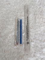 Lineal aus Kunststoff und 3 Bleistifte Hessen - Oberursel (Taunus) Vorschau