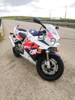 Suche honda cbr 900rr sc28 Düsseldorf - Stadtmitte Vorschau