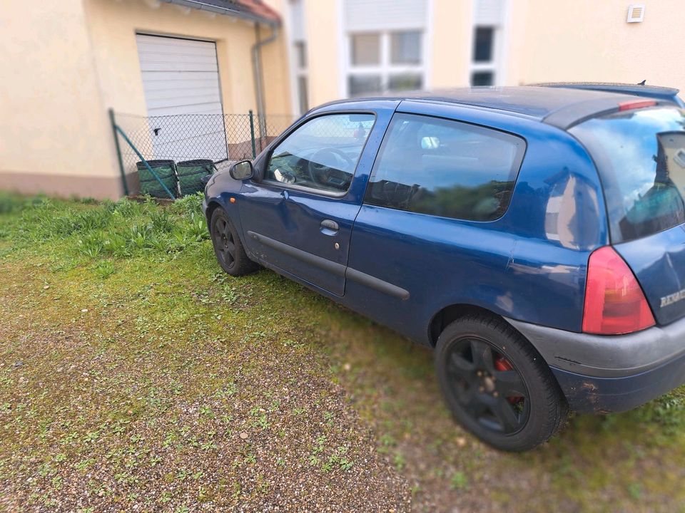 Renault clio 1.2 in Sinzheim