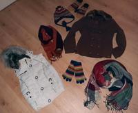Weste Gr.34, braune Jacke mit Fell Gr.36 Schal Mütze Hands Niedersachsen - Emden Vorschau