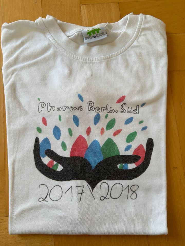 PHORMS Schulkleidung kurzarm T-Shirt Größe 158 Sonderedition weiß in Berlin