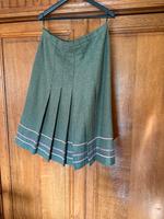 Trachtensocken Faltenrock Lind grün 44 Dr.Adler Kr. München - Ottobrunn Vorschau