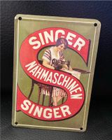 Blechschild Singer 90er Jahre super Zustand Niedersachsen - Beesten Vorschau